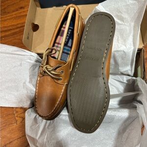 Brand new women’s Sperry Royal Brown/Marron Royal AO2 EYE boat shoes size 8
